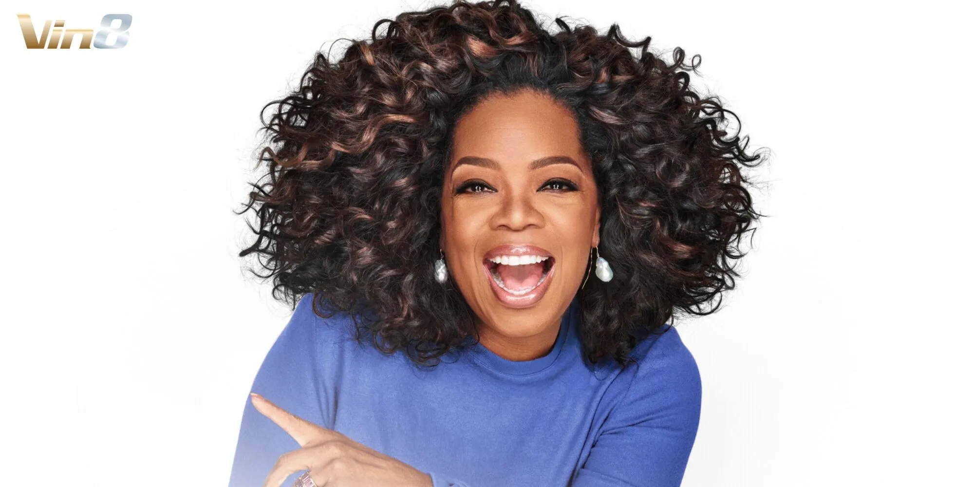 Câu chuyện vươn lên của Oprah Winfrey từ nghèo khó đến nữ tỷ phú truyền thông Câu chuyện vươn lên của Oprah Winfrey từ nghèo khó đến nữ tỷ phú truyền thông