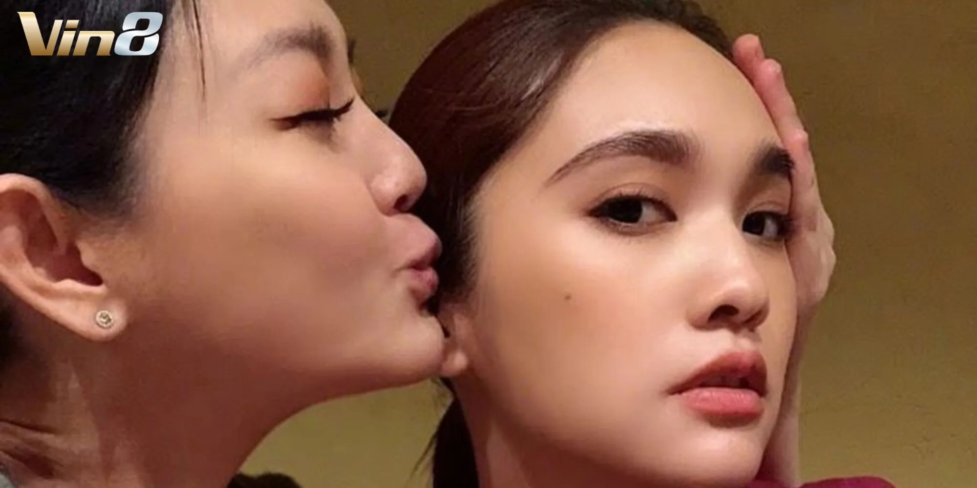 Sau khi cùng tham gia Vườn sao băng, Từ Hy Viên và Dương Thừa Lâm duy trì tình bạn thân thiết ngoài đời Sau khi cùng tham gia Vườn sao băng, Từ Hy Viên và Dương Thừa Lâm duy trì tình bạn thân thiết ngoài đời