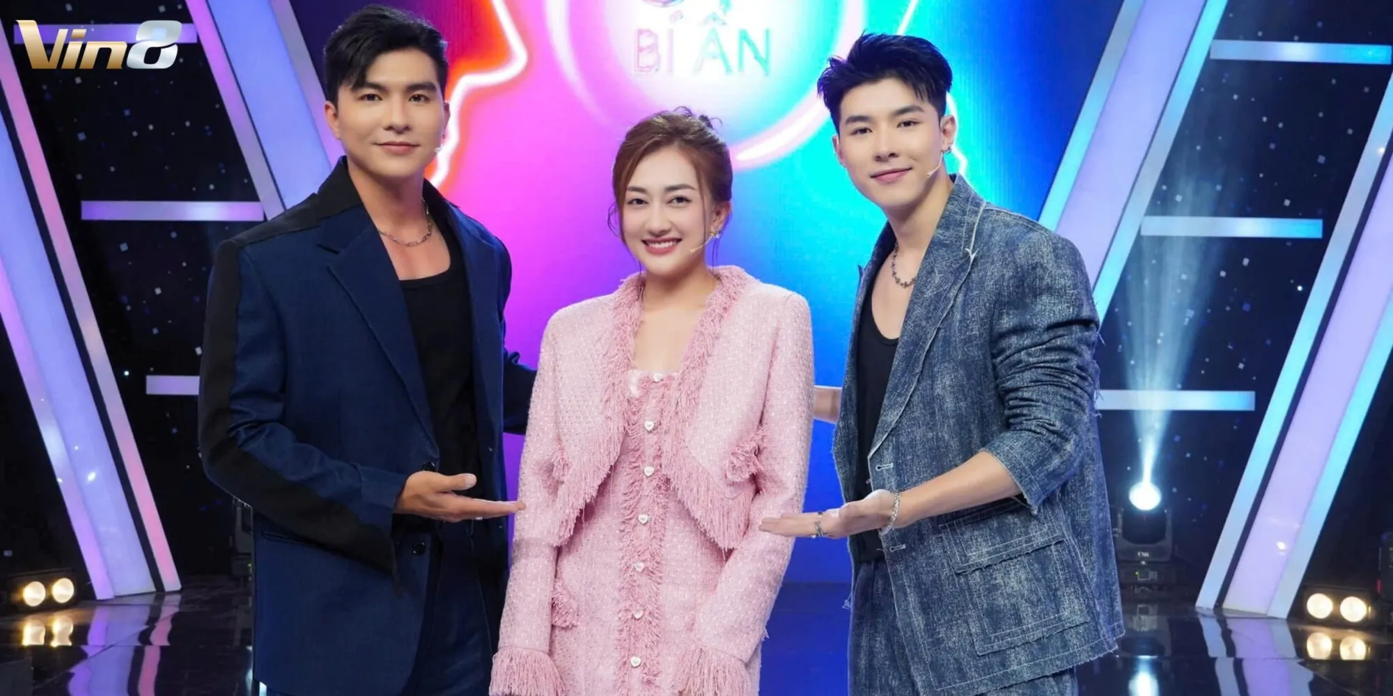 Hình ảnh mới nhất của Phương Lan sau phẫu thuật thẩm mỹ Hình ảnh mới nhất của Phương Lan sau phẫu thuật thẩm mỹ