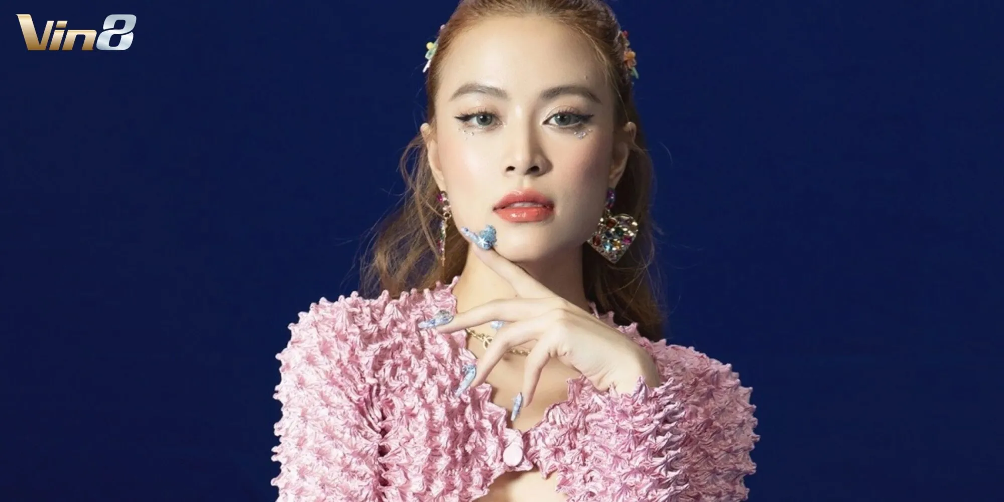 Hoàng Thùy Linh biến âm nhạc không chỉ là giai điệu mà còn là bản sắc văn hóa Hoàng Thùy Linh biến âm nhạc không chỉ là giai điệu mà còn là bản sắc văn hóa