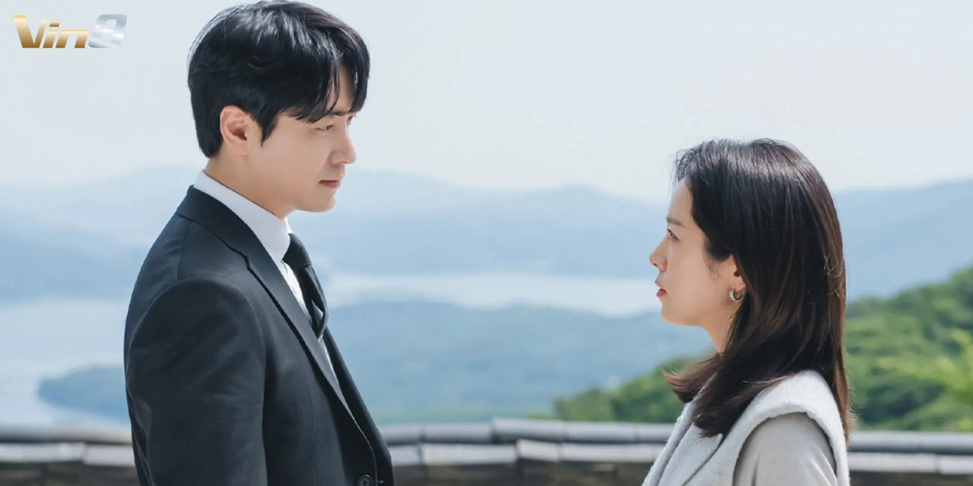Lee Joon Hyuk trở lại màn ảnh nhỏ trong đầu năm 2025 Lee Joon Hyuk trở lại màn ảnh nhỏ trong đầu năm 2025