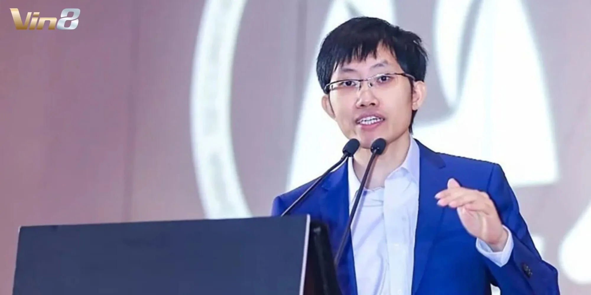 Liang Wenfeng là nhà sáng lập DeepSeek với tầm nhìn AI mã nguồn mở Liang Wenfeng là nhà sáng lập DeepSeek với tầm nhìn AI mã nguồn mở