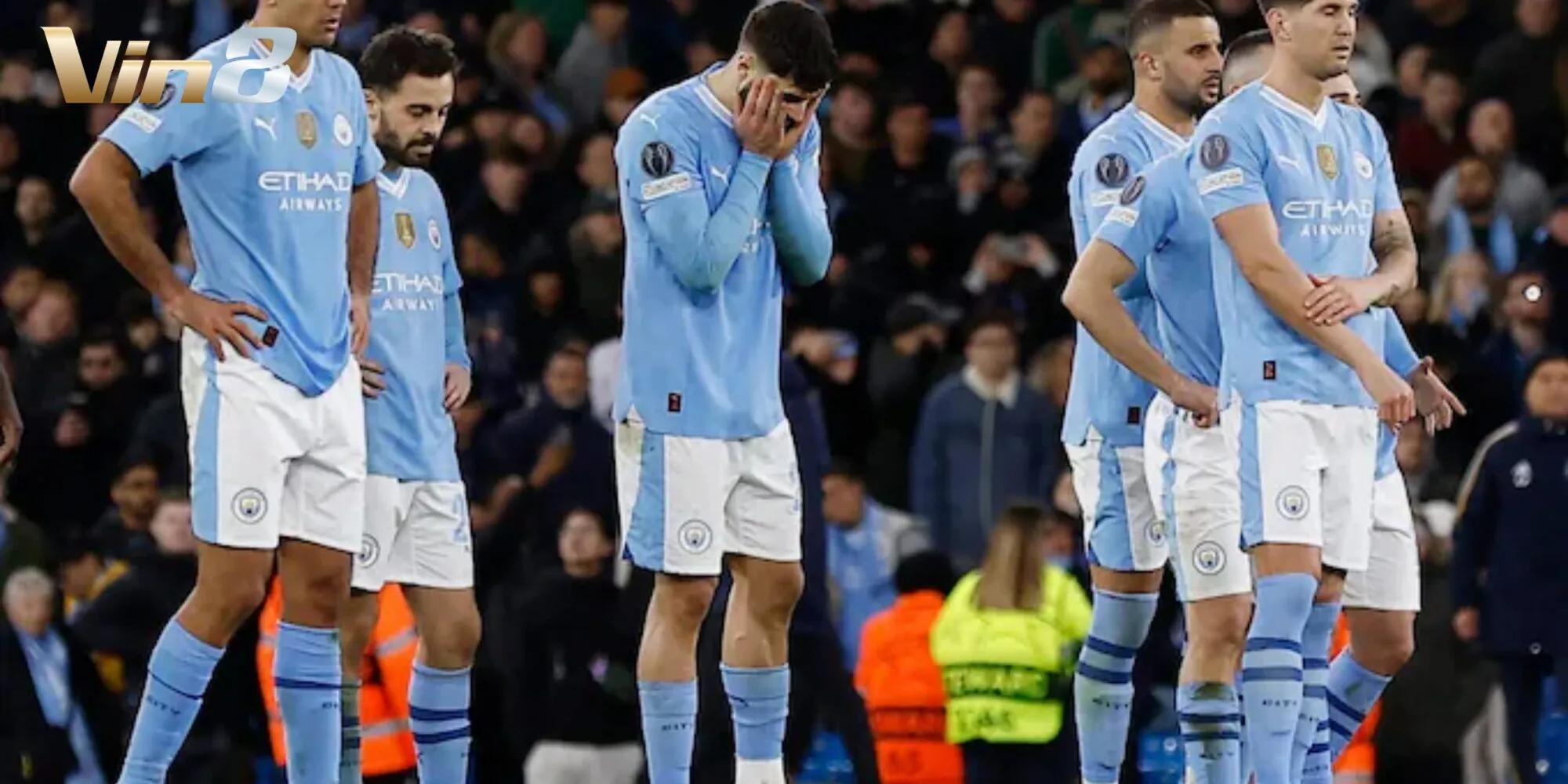 Man City phải tham gia play-off tranh suất vào vòng 16 đội Man City phải tham gia play-off tranh suất vào vòng 16 đội