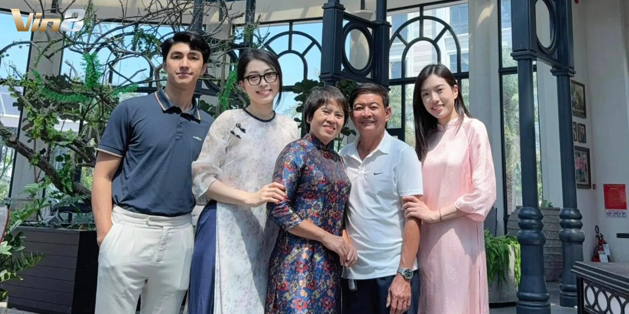Phương Nga và Bình An tận hưởng Tết sum vầy bên gia đình Phương Nga và Bình An tận hưởng Tết sum vầy bên gia đình