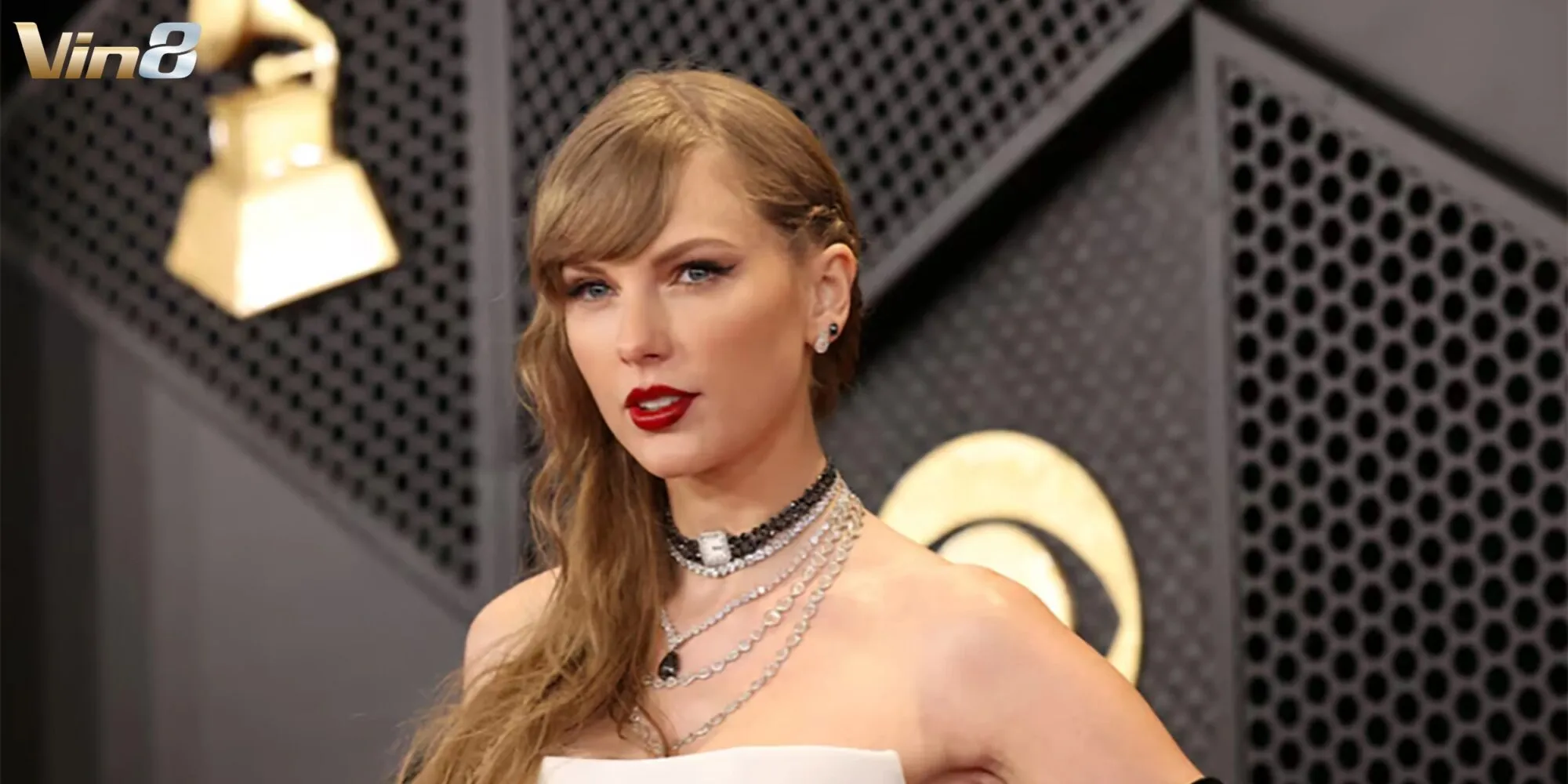 Taylor Swift là nghệ sĩ có đóng góp to lớn cho ngành âm nhạc Taylor Swift là nghệ sĩ có đóng góp to lớn cho ngành âm nhạc