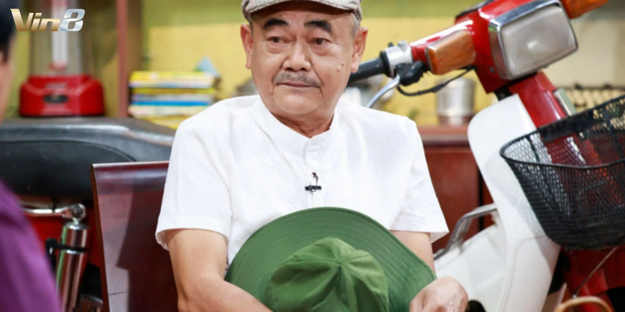 Có đóng góp trong bộ phim Bộ Tứ Báo Thủ Có đóng góp trong bộ phim Bộ Tứ Báo Thủ