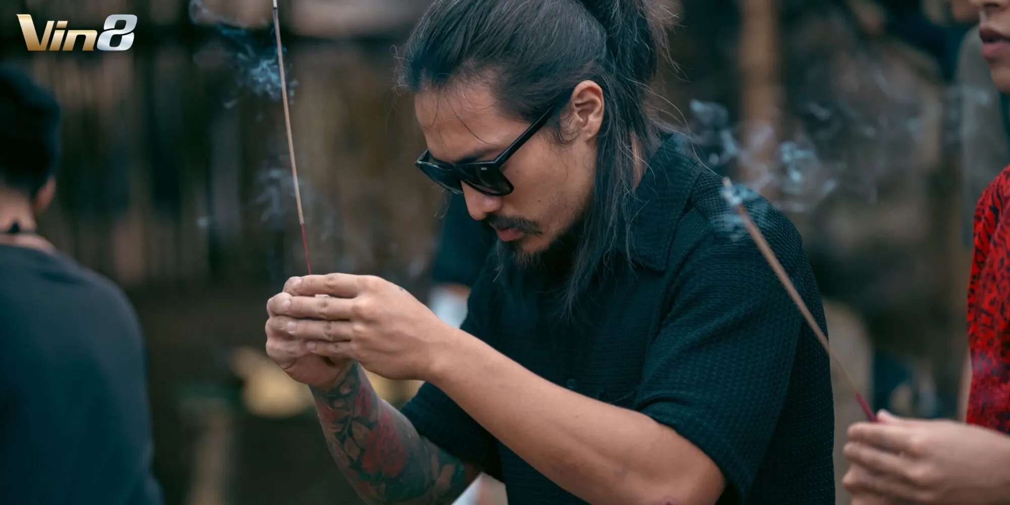 Đèn Âm Hồn có sự đóng góp tham gia của Hải Anh Đèn Âm Hồn có sự đóng góp tham gia của Hải Anh