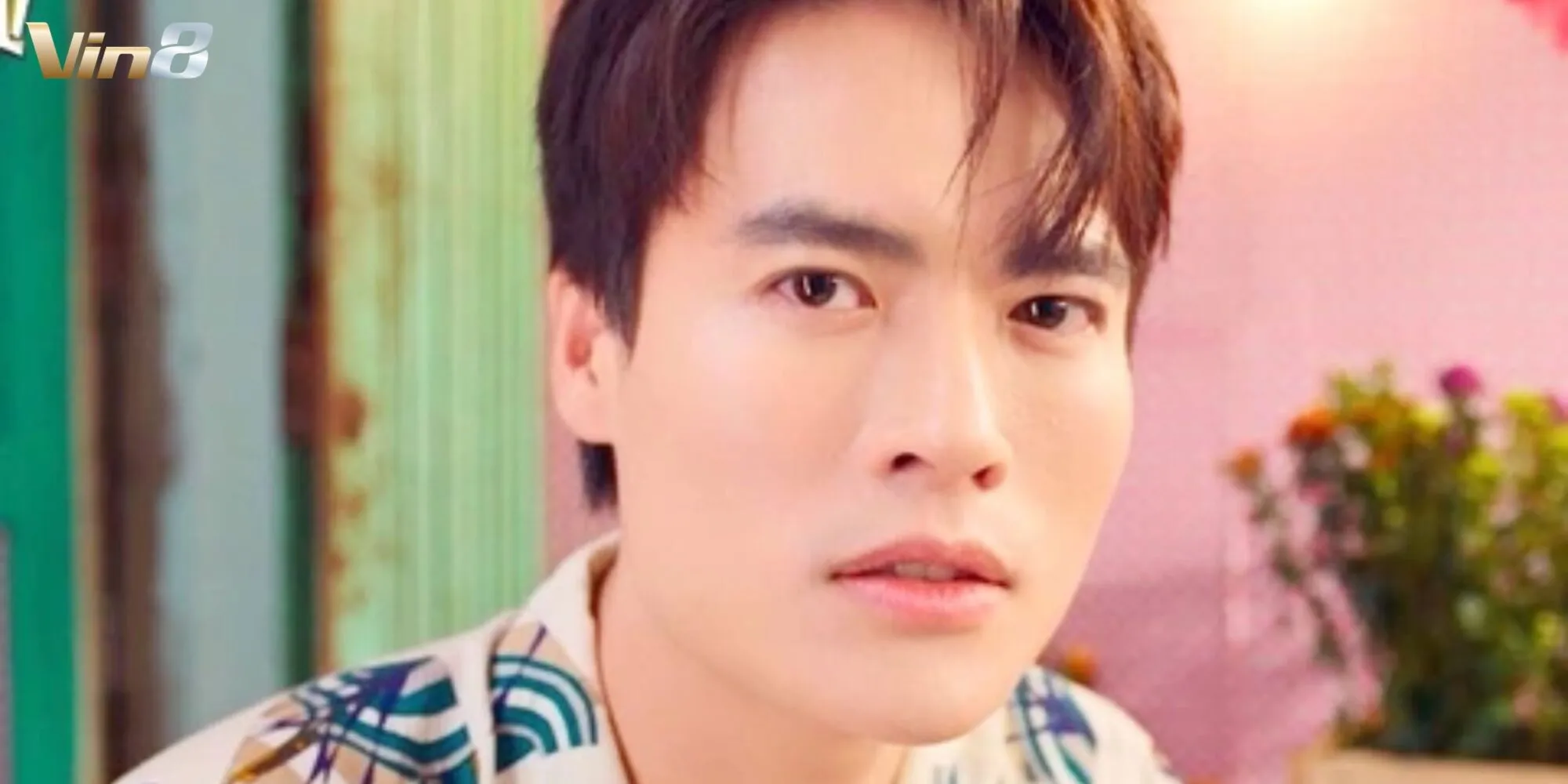 Nụ Hôn Bạc Tỷ có sự đóng góp của diễn viên Tấn Phát Nụ Hôn Bạc Tỷ có sự đóng góp của diễn viên Tấn Phát