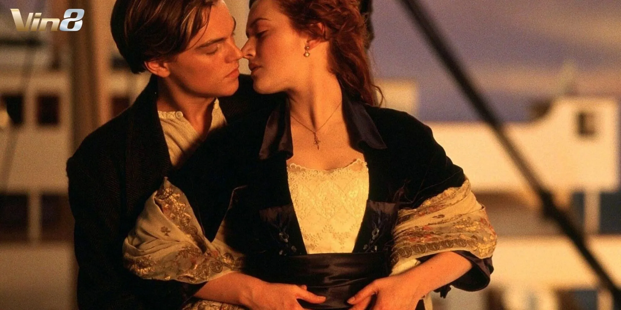 Titanic - Chuyện tình yêu đầy bi kịch trên con tàu huyền thoại gặp nạn Titanic - Chuyện tình yêu đầy bi kịch trên con tàu huyền thoại gặp nạn